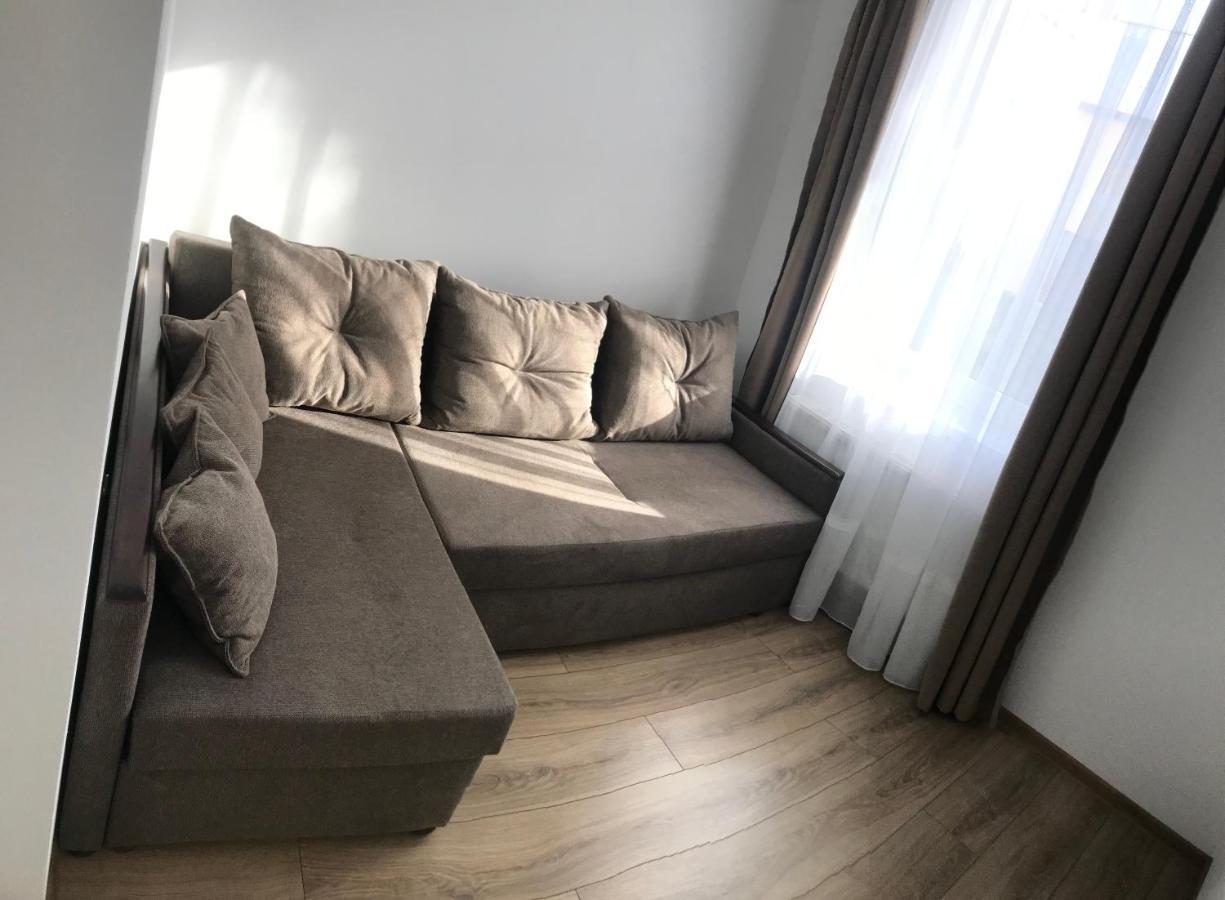 Leo Rooms Львів Екстер'єр фото