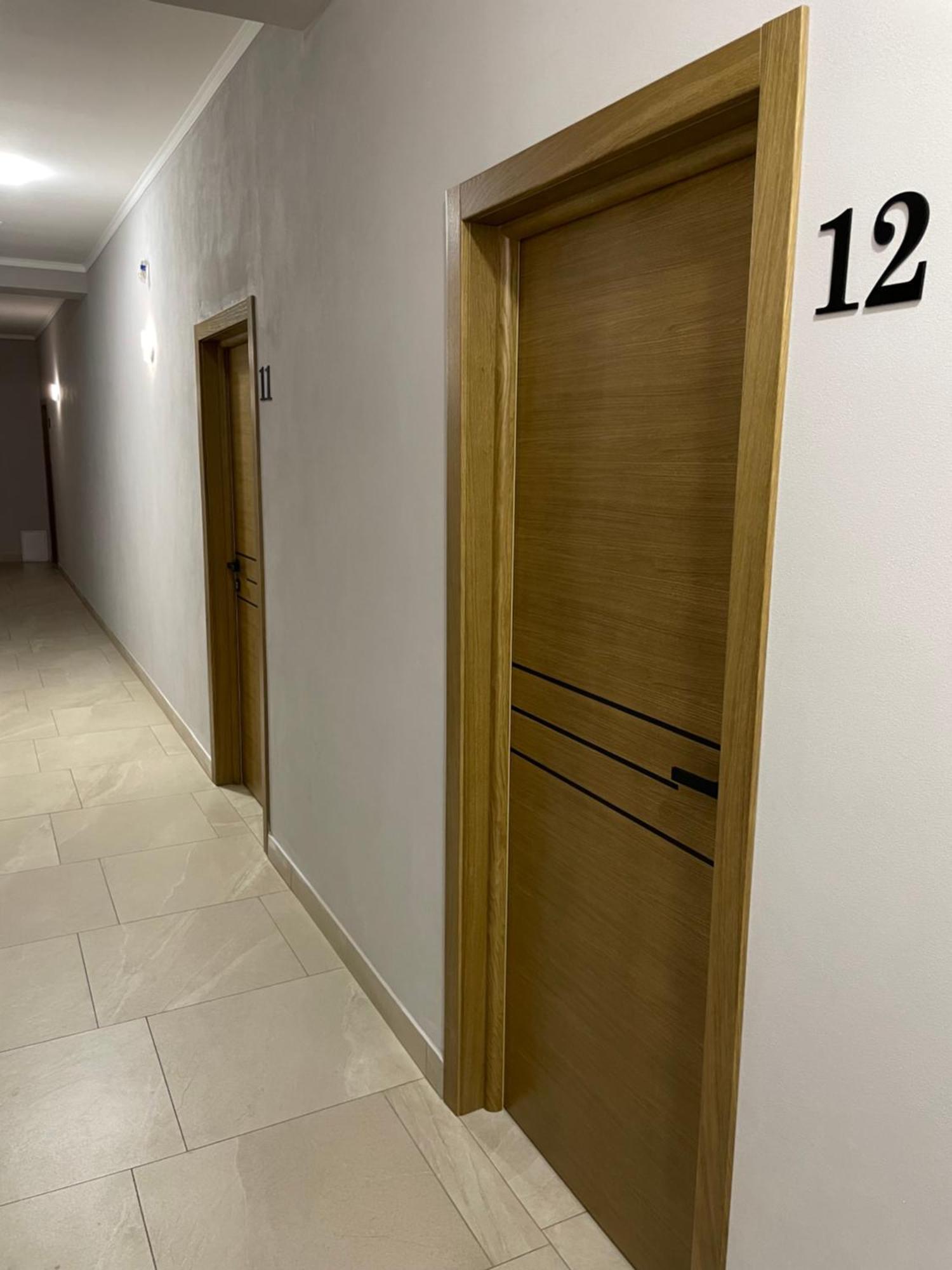 Leo Rooms Львів Екстер'єр фото
